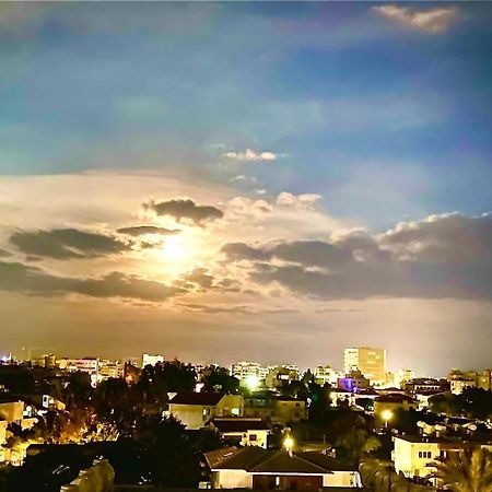 The Penthouse 401 Apartment Larnaca Ngoại thất bức ảnh