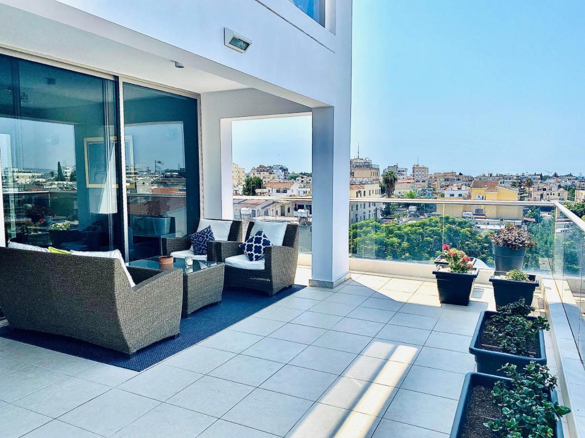 The Penthouse 401 Apartment Larnaca Ngoại thất bức ảnh