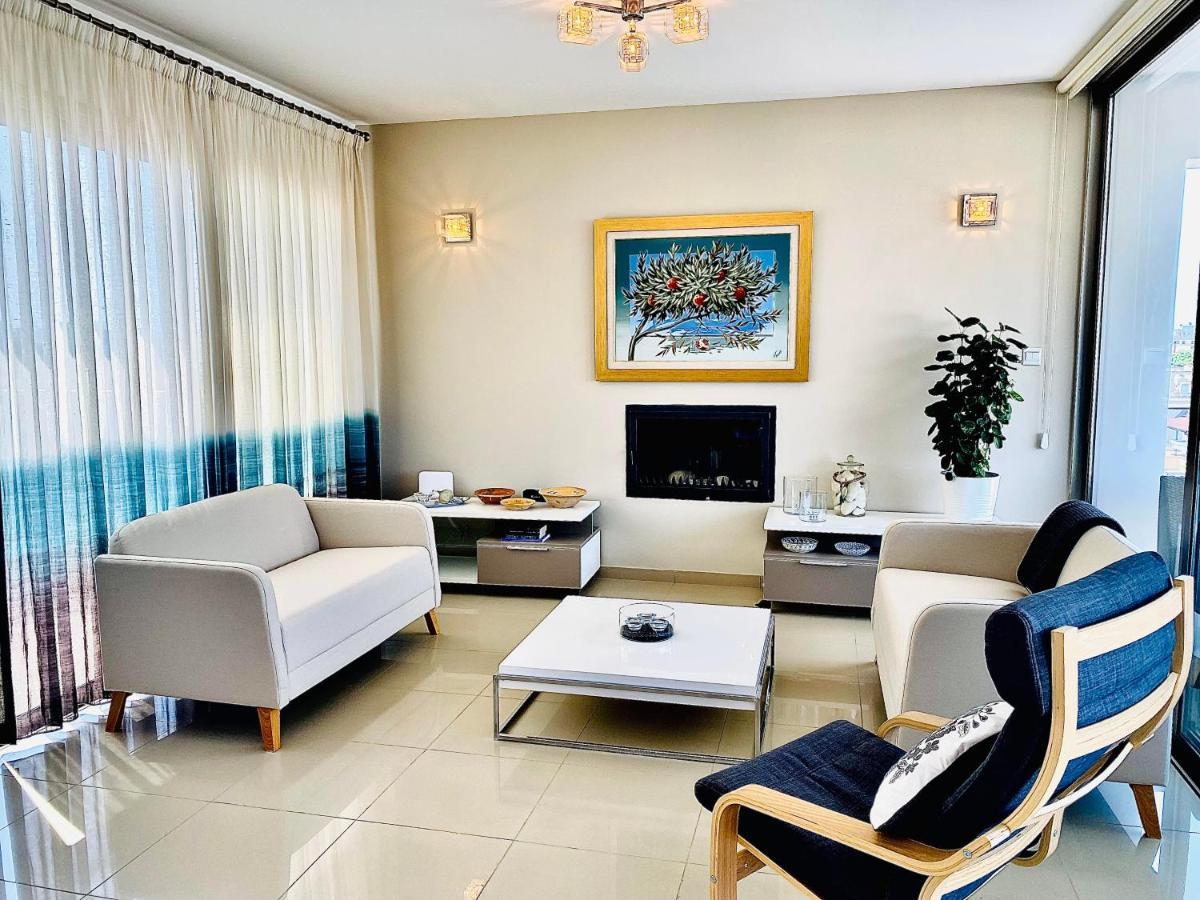 The Penthouse 401 Apartment Larnaca Ngoại thất bức ảnh