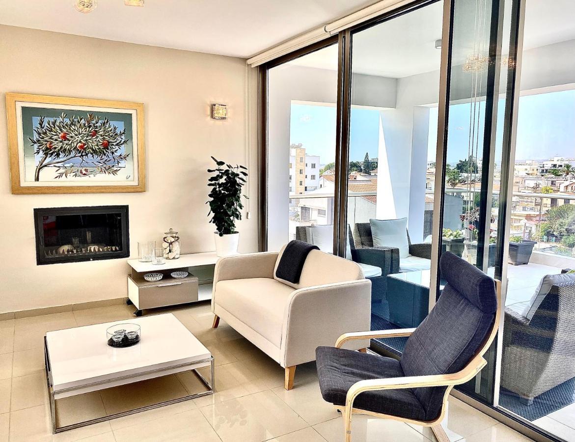 The Penthouse 401 Apartment Larnaca Ngoại thất bức ảnh