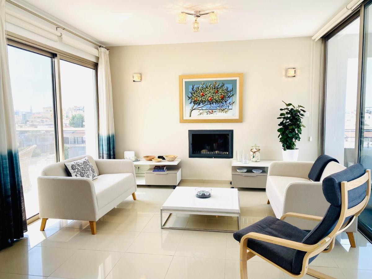The Penthouse 401 Apartment Larnaca Ngoại thất bức ảnh